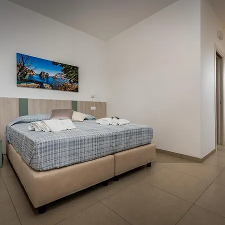 Nana Castellammare del Golfo